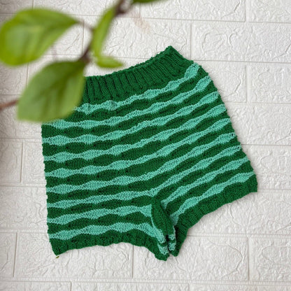 Green knit short